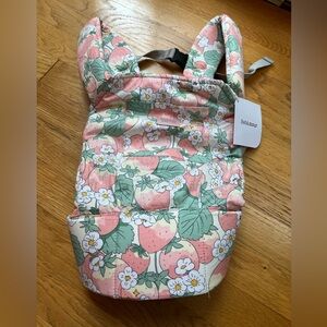 Bebamour TOY Doll Carrier. NWT